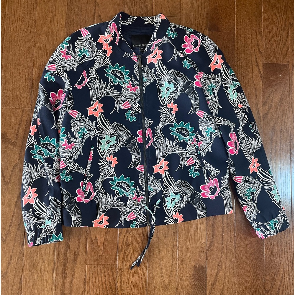 BANANA REPUBLIC LIGHTWEIGHT JACKET XS